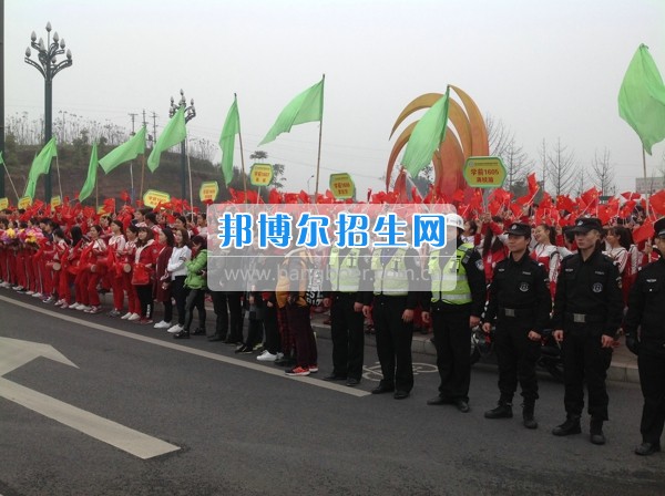 四川省宜賓市南溪區(qū)職業(yè)高級中學校學前教育齊拉練，共踏春風迎春景