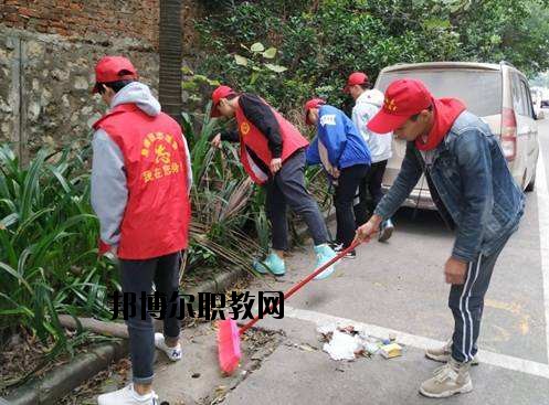 蓮花職業(yè)技術(shù)學(xué)校怎么樣、好不好