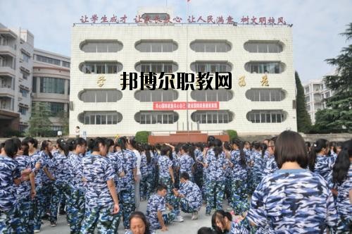 隆昌幼兒師范學(xué)校2020年報(bào)名條件、招生要求、招生對(duì)象