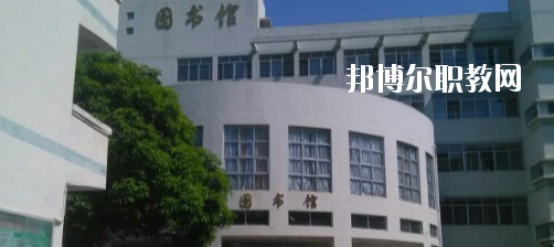 百色市職業(yè)技術(shù)學(xué)校2020年報名條件、招生要求、招生對象 