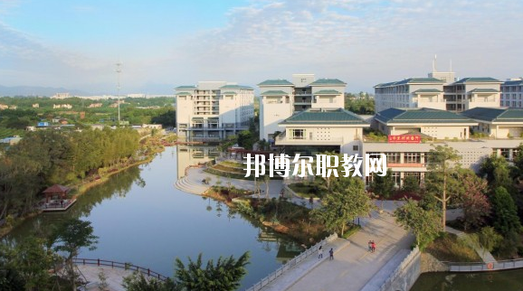 廣東2020年有汽修學校的大專大學