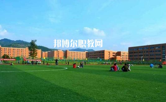 漯河市第二中等專業(yè)學(xué)校2021年報名條件、招生要求、招生對象