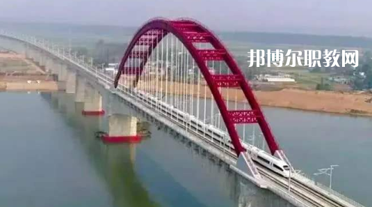 合肥2021年200分能上鐵路學(xué)校嗎