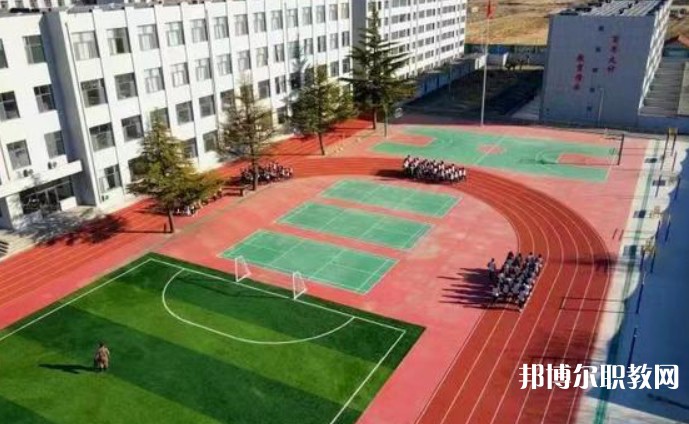 青島綠澤美術職業(yè)學校怎么樣、好不好